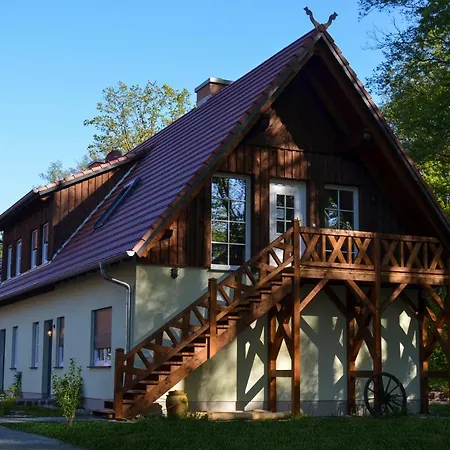 Vierseitenhof Apartment Burg (Spreewald)