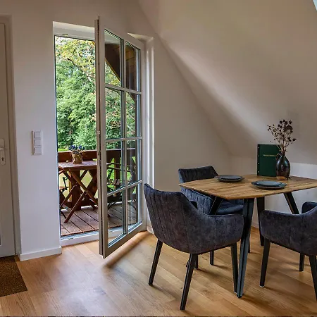 Vierseitenhof Appartement *